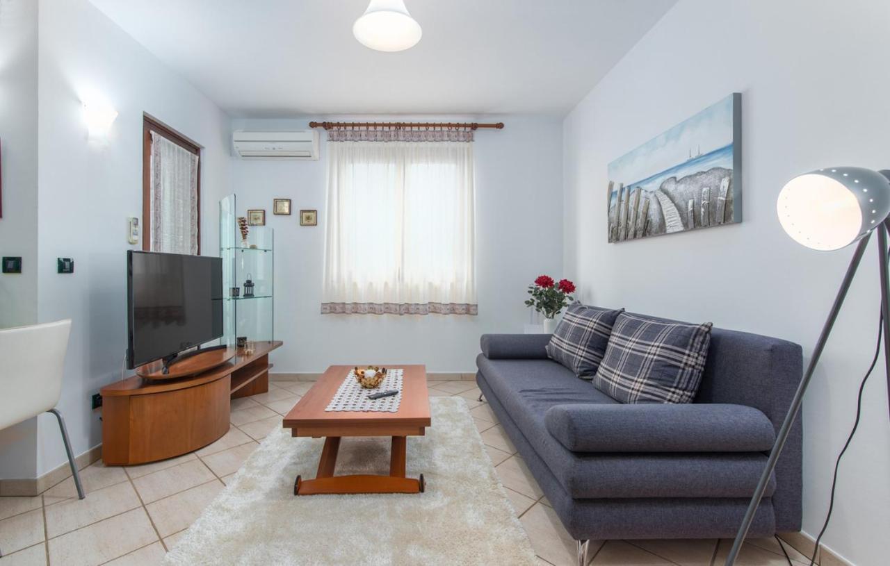 Apartment Roberto Punta 波雷奇 外观 照片